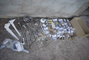 Rörmockeri-föremål A272