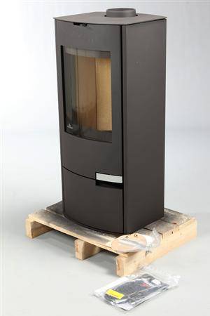 Jydepejsen brændeovn, Model Natura stål Farve sort
