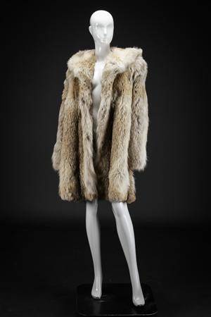 Coyotepels, str. 40-42. Mrk. Birger Christensen