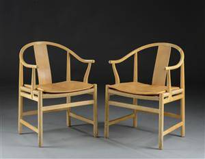 Hans J. Wegner. To kinastole 2
