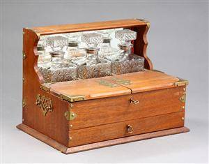 Tantalus af teaktræ