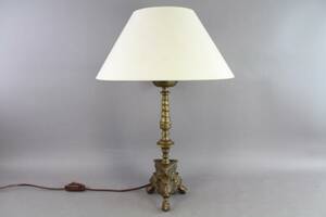 Bordslampa i mässing
