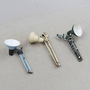 SKRIVBORDSLAMPOR 3 st, metall, 1900-tal.