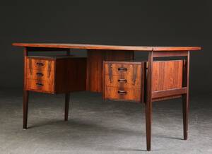 Skrivebord af palisander, 1960erne