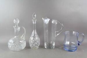 Karaffer 2 st och kannor 2 st i kristall