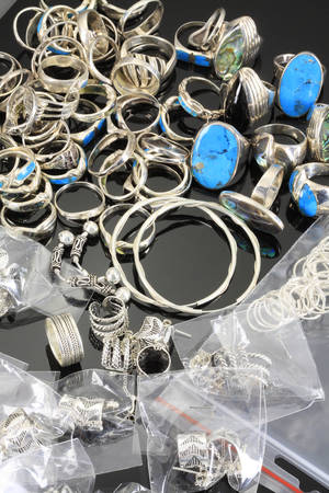 Parti sølvsmykker 94