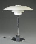 Bordlampe, Louis Poulsen, PH 4½-3½ bordlampe af Poul Henningsen. 
