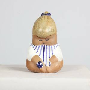 LISA LARSON 1931, FIGURIN JOHANNA, GUSTAVSBERG, STENGODS, HÖJD 15 CM