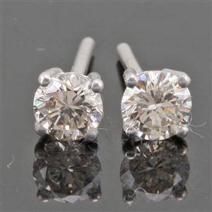 Earrings in 14k set with brilliant cut diamonds 0.56 ct 