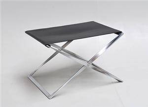 Poul Kjærholm. Foldetaburet, model PK-91  