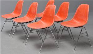 Charles Eames. Skalstole, model DSX  stabelstel. Orange glasfiber 6 