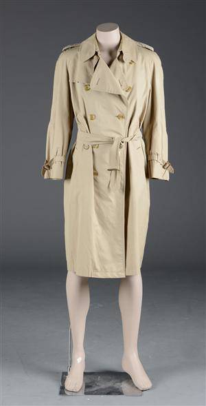 Burberry. Trenchcoat. 