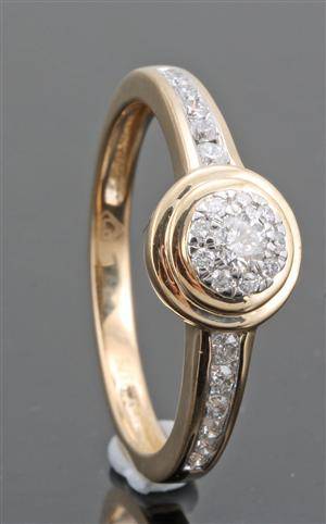 Diamond ring in gold approx. 0.33ct