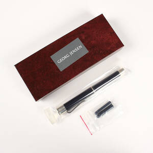 Georg Jensen. Fyldepen, design Bo Bonfils