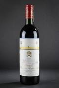 1 flaske Chateau Mouton Rothschild 1983