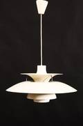 Poul Henningsen, taklampa modell PH5 vit
