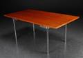 Hans J. Wegner. Spisebord af teaktræ
