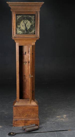 Standerur i kasse af eg, urskive af metal, 18001900-tallet