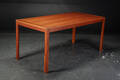 Christian Hvidt. Fritstående bord af mahogni, model 422T serie SM-76