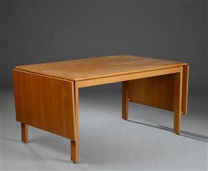 Møbelbroducent. Rektangulært spisebord af teaktræ 3