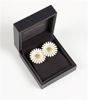 Georg Jensen, Daisy, Marguerit ørestikkere