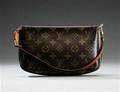 Louis Vuitton Monogram Canvas Pochette