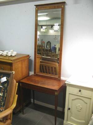Spegel  konsolbord sybord, Gustaviansk stil