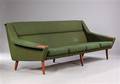 Dansk møbelproducent. Fire-pers. sofa, teak.