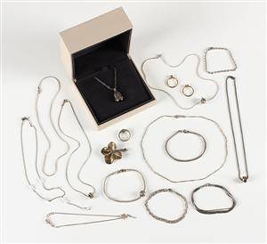 Samling smykker, bl.a Georg Jensen, Pandora 17
