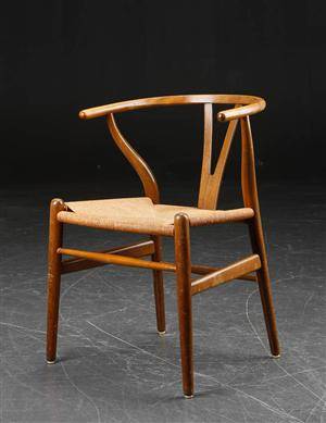 Hans J. Wegner. Y- stol, model CH-24