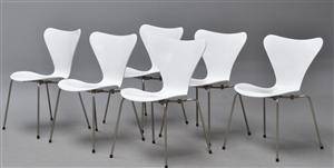 Arne Jacobsen. Sæt på seks stole syveren , model 3107. gammel model 6