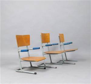 DDR Design der 1960er Jahre, Set Kinderstühle in Stahlrohr und Schichtholz 3