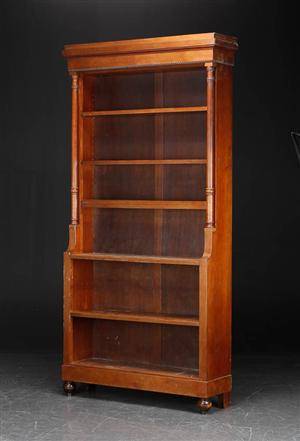 Stor reol af mahogni, 1900-tallets begyndelse