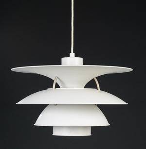 Pendel, Louis Poulsen, Charlottenborg af Poul Henningsen 