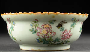 Kinesisk skål af porcelæn, 18001900-tallet