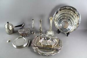 Brickor, ljusstakar mm i nysilver