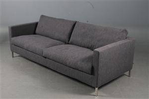 Sofa. Klassisk dansk design sofa med dunfyld.