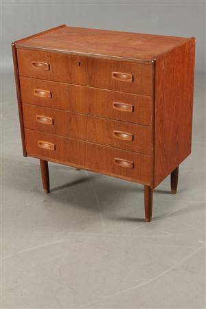 Kommode i teak træ
