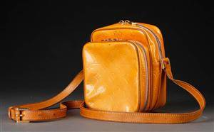 Louis vuitton, Skuldertaske