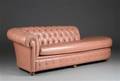 Chaiselong, chesterfield stil  