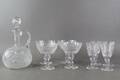 Glas 44 och karaff i kristall