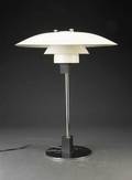 Poul Henningsen. PH 43 bordlampe