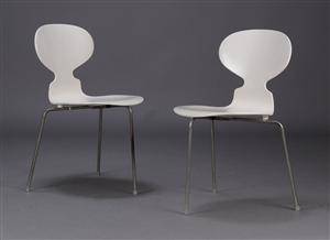 Arne Jacobsen, Myren. Par stabelstole, tidlig model 2