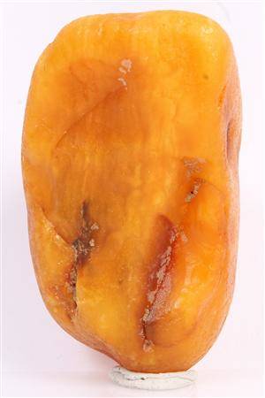 Dansk rav. Upoleret ravstykke, 121 g.