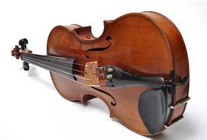 Håndbygget violin 44, 1900-tallet