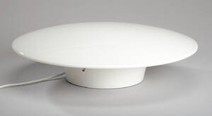 Arne Jacobsen. Eklipta loftvæglampe.