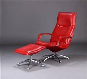 Berg Furnitur. Lænestol samt skammel, rødt skind 2