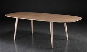 Snedkermester Lau Lauritsen. Spisebord  konferencebord af røget eg