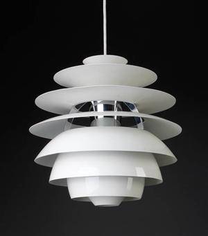 Poul Henningsen. Kuglelamel Snowball pendel
