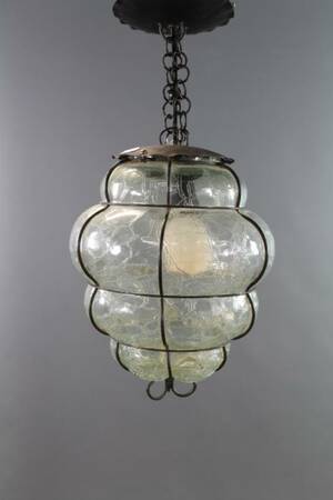 Taklampa i glas och smide